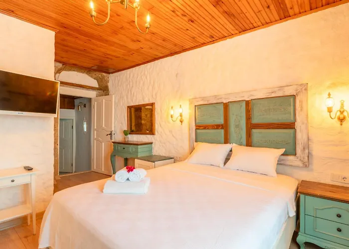 Imerek Tas Ev 3* Alacati