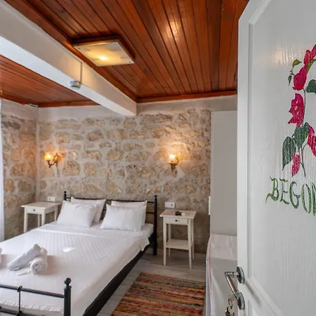 Imerek Tas Ev Lejlighedshotel 3*